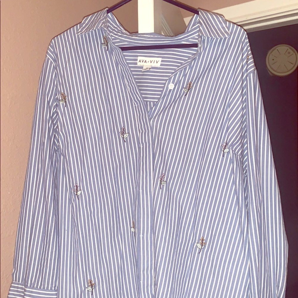 Ava & Viv button up blouse